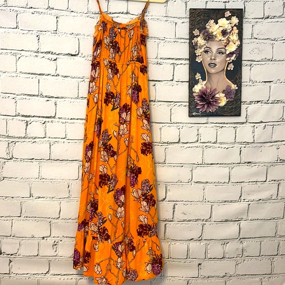 Marigold Flowy Hi-Lo Dress - Picture 5 of 8